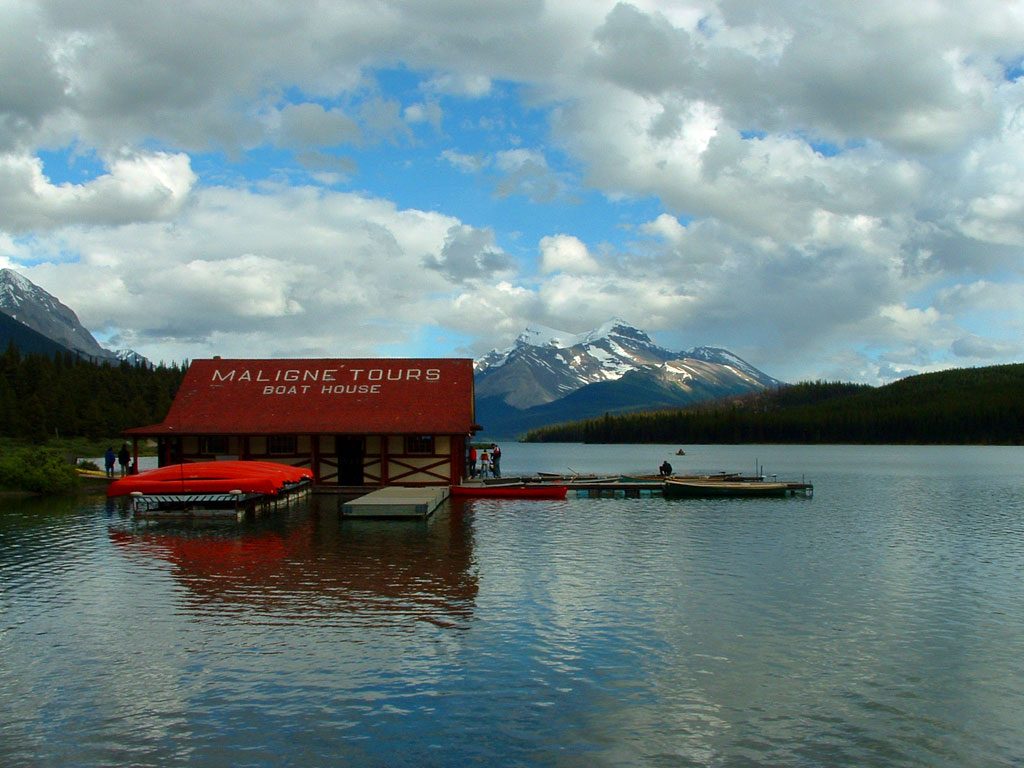 Maligne Lake Jasper National Park, British Columbia