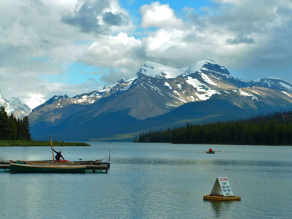 Maligne Lake Jasper National Park, British Columbia